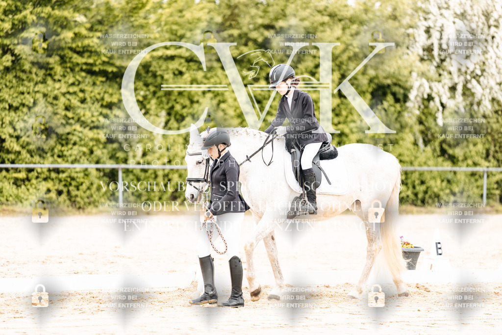 CK903730 | Turnierfotografie Pferdefotografie Trier Rheinland-Pfalz Pferdesport Reitsport Tierfotografie Sportfotografie Pferdevideo Pferdevideografie Equestrianvideography equestrianphotography  - Realisiert mit Pictrs.com