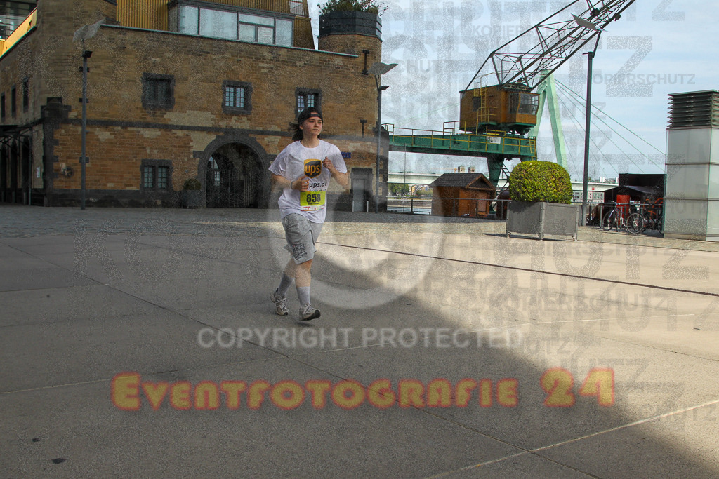 250920_1349_EV4_6738 | Sportfotografie im Rhein-Sieg Kreis, Köln, Bonn, NRW, Rheinland Pfalz, Hessen, etc. Unser Tätigkeitsfeld umfasst den Laufsport vom Volkslauf über den Marathon, Duathlon, Triathon bis zum Ultralauf wie Kölnpfad Ultra oder Schindertrail.