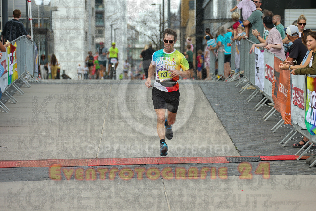 250920_1517_EX1_8777 | Sportfotografie im Rhein-Sieg Kreis, Köln, Bonn, NRW, Rheinland Pfalz, Hessen, etc. Unser Tätigkeitsfeld umfasst den Laufsport vom Volkslauf über den Marathon, Duathlon, Triathon bis zum Ultralauf wie Kölnpfad Ultra oder Schindertrail.