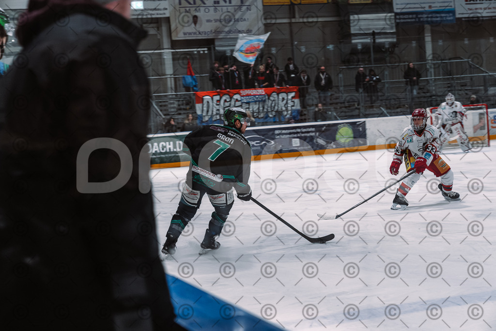 Alligators_vs_Deggendorf_30_11_2025-072 | Höchstadt Alligators Fotogalerie: Eishockey-Action aus Franken. Professionelle Spielfotos, Portraits & Stadionbilder zum Download. Jetzt entdecken! - Realized with Pictrs.com