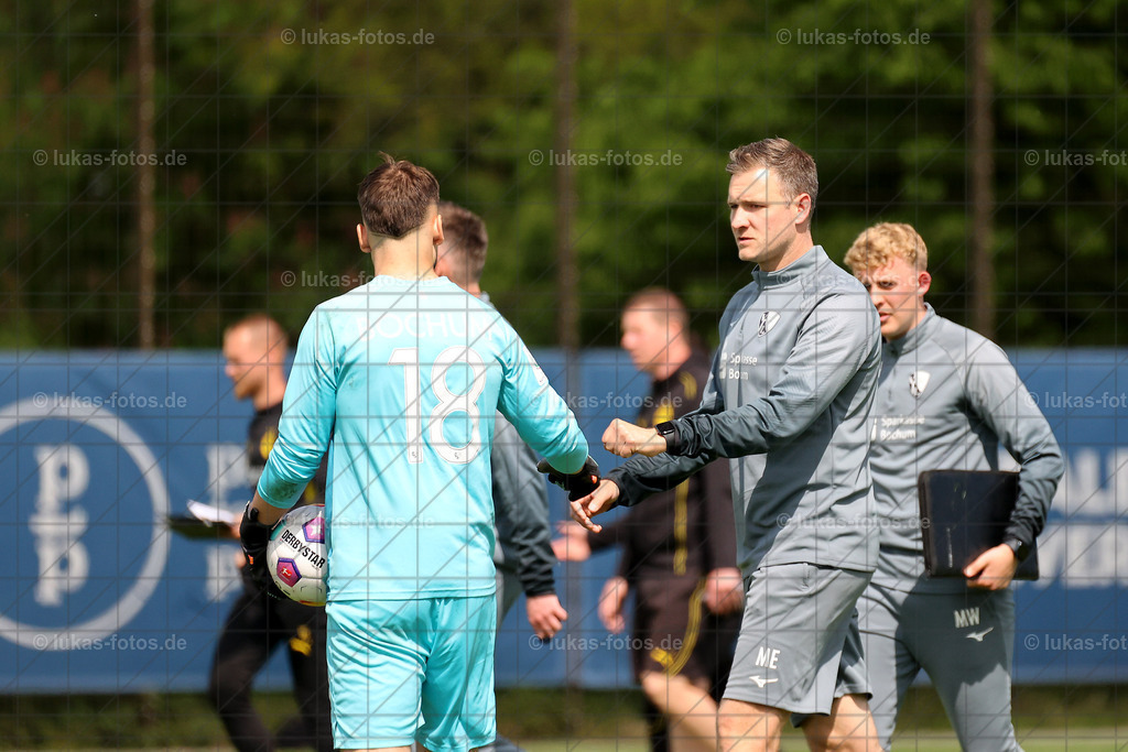 VfL Bochum U19 - Borussia Dortmund | Fotos vom DM-Achtelfinale der U19-Junioren des VfL Bochum gegen Borussia Dortmund.
 - Realisiert mit Pictrs.com