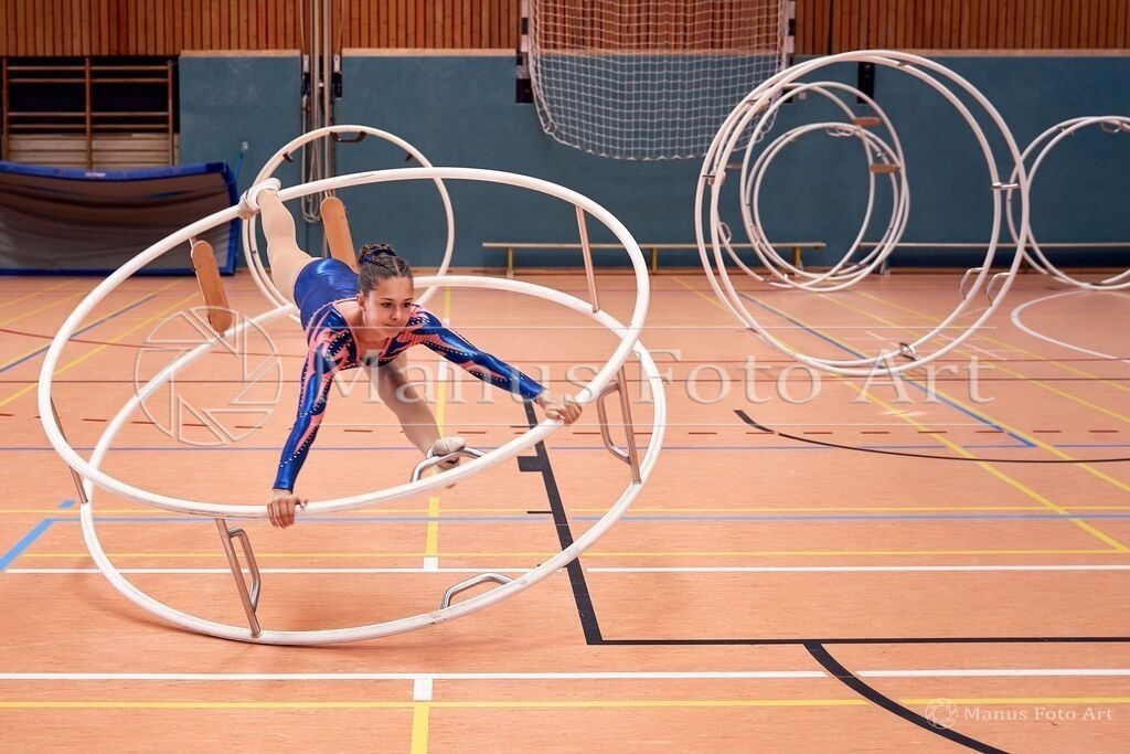 DSC01301 | Professionelle Sportfotografie in Hamburg, Schleswig-Holstein und Niedersachsen – spezialisiert auf Rhönrad, Geräteturnen, Leistungsturnen und rhythmische Sportgymnastik. Bundesweite Begleitung von Rhönrad-Events. Jetzt Sport-Fotos - Realisiert mit Pictrs.com