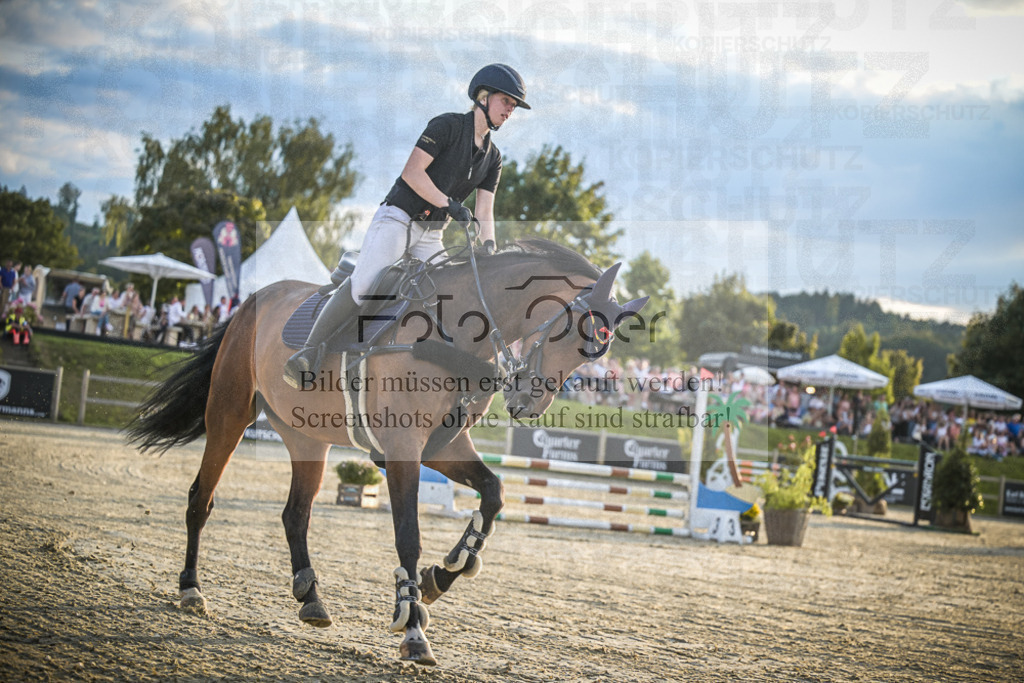 DOS_0558 | Entdecke hochwertige Reitturnierfotos von Foto Oger. Professionell, emotional und authentisch – jetzt Lieblingsmomente im Shop bestellen.Deutschlandweite Turnierfotografie. - Realisiert mit Pictrs.com
