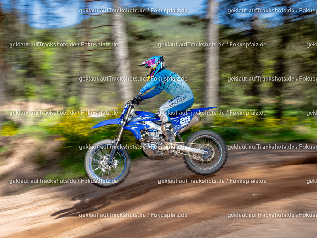 Fischbach-74 | Trackshots.de / Fokuspfalz.de - Realisiert mit Pictrs.com