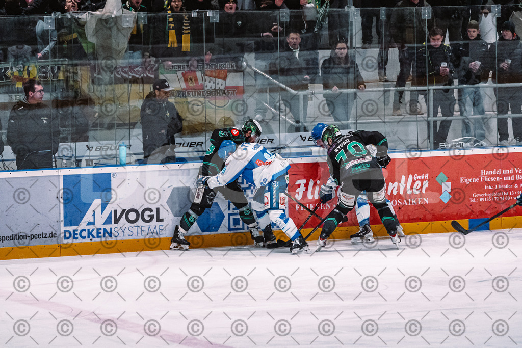 Alligators_vs_Riessersee_03_02_2026-08 | Höchstadt Alligators Fotogalerie: Eishockey-Action aus Franken. Professionelle Spielfotos, Portraits & Stadionbilder zum Download. Jetzt entdecken! - Realisiert mit Pictrs.com