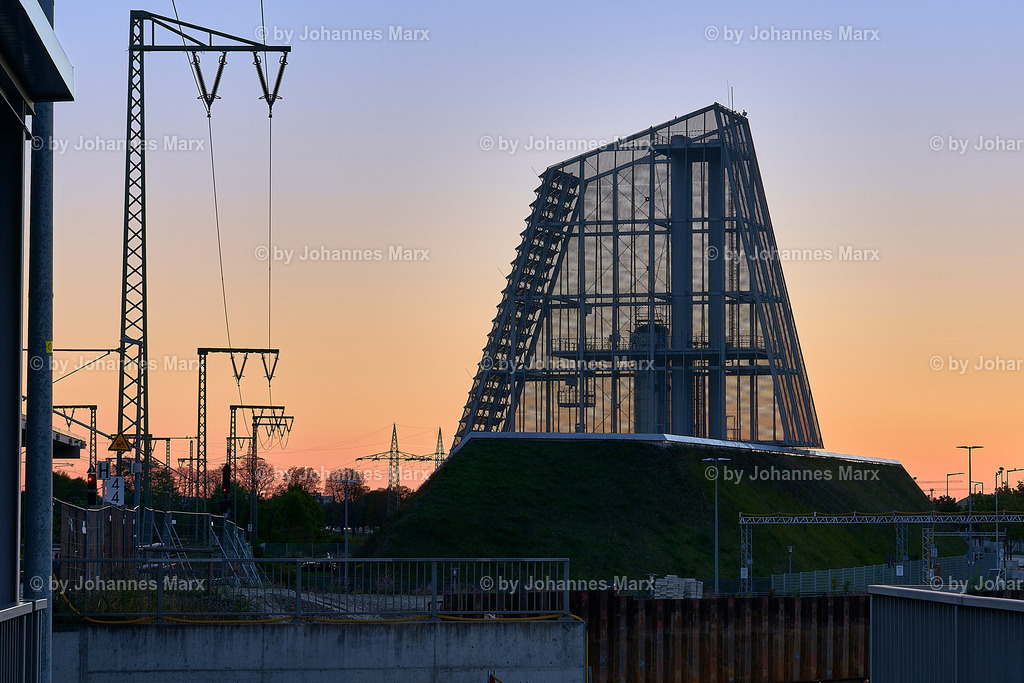 Bauboom in München-by_JM | Bauboom in München West - Realisiert mit Pictrs.com