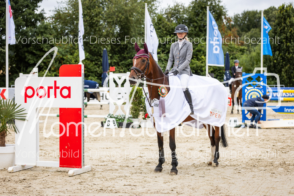 BHO-2PhSpr-M-5-2428 | MomenTaufnahmen Pferdesportfotos