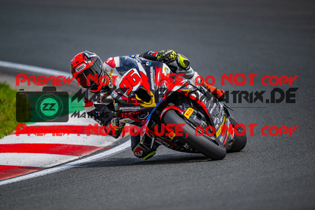 MaZZes_FotoMatrix_240531_6007705_0389 | STK