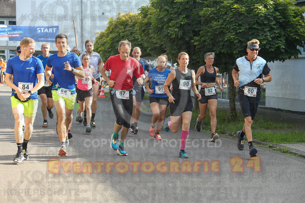 230804_1803_EX1_3618 | Sportfotografie im Rhein-Sieg Kreis, Köln, Bonn, NRW, Rheinland Pfalz, Hessen, etc. Unser Tätigkeitsfeld umfasst den Laufsport vom Volkslauf über den Marathon, Duathlon, Triathon bis zum Ultralauf wie Kölnpfad Ultra oder Schindertrail.