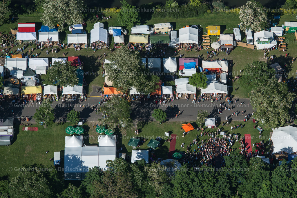 3701317 | Kulturelle Veranstaltung 2017 auf dem Mainufergelände zw. Friedensbrücke und Brücke der Deutschen Einheit