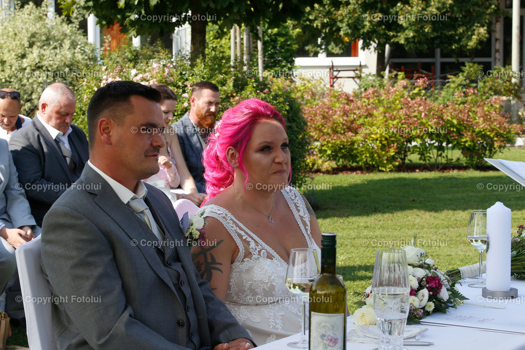 KERSTINFREDYHOCHZEIT_260822_44 | bilder, linz, photo, foto, fussball, sport, fotolui, bundesliga