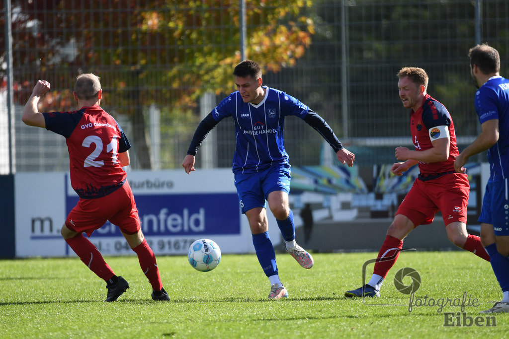 FC Rastede-GVO Oldenburg | Herren Bezirksliga 2; FC Rastede (blau)-GVO Oldenburg (rot) am 29.09.2024; in Rastede (Sportanlage Köttersweg), Photo: Philip Eiben 2024 - Realisiert mit Pictrs.com
