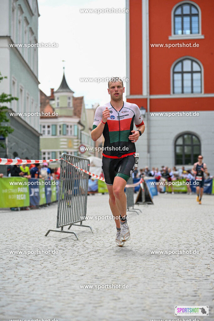 SZI_6292 | Stadttriathlon Erding 2025. #yourpictrs #sportshot_your_pictrs @Sportshotphotography #stadttriathlonerding Copyright: www.sportshot.de