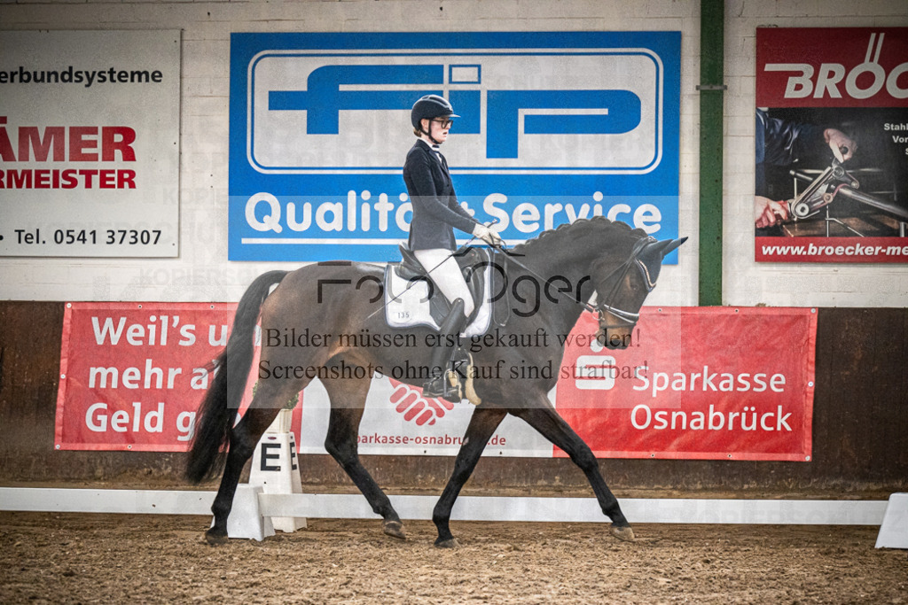 DOS_0802 | Entdecke hochwertige Reitturnierfotos von Foto Oger. Professionell, emotional und authentisch – jetzt Lieblingsmomente im Shop bestellen.Deutschlandweite Turnierfotografie. - Realisiert mit Pictrs.com