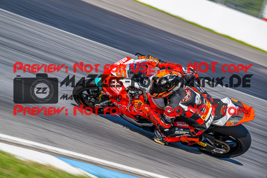 MaZZes_FotoMatrix_220923_6459 | IDM1000