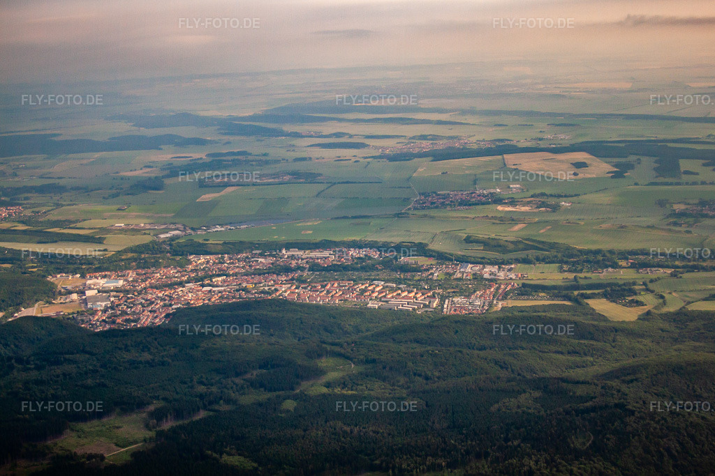 Luftbild: Ortsansicht von Süden in Thale im Bundesland Sachsen-Anhalt in Deutschland. Foto: IMG_58167.jpg vom 28.06.2013 durch Werner Riehm/FLY-FOTO.de