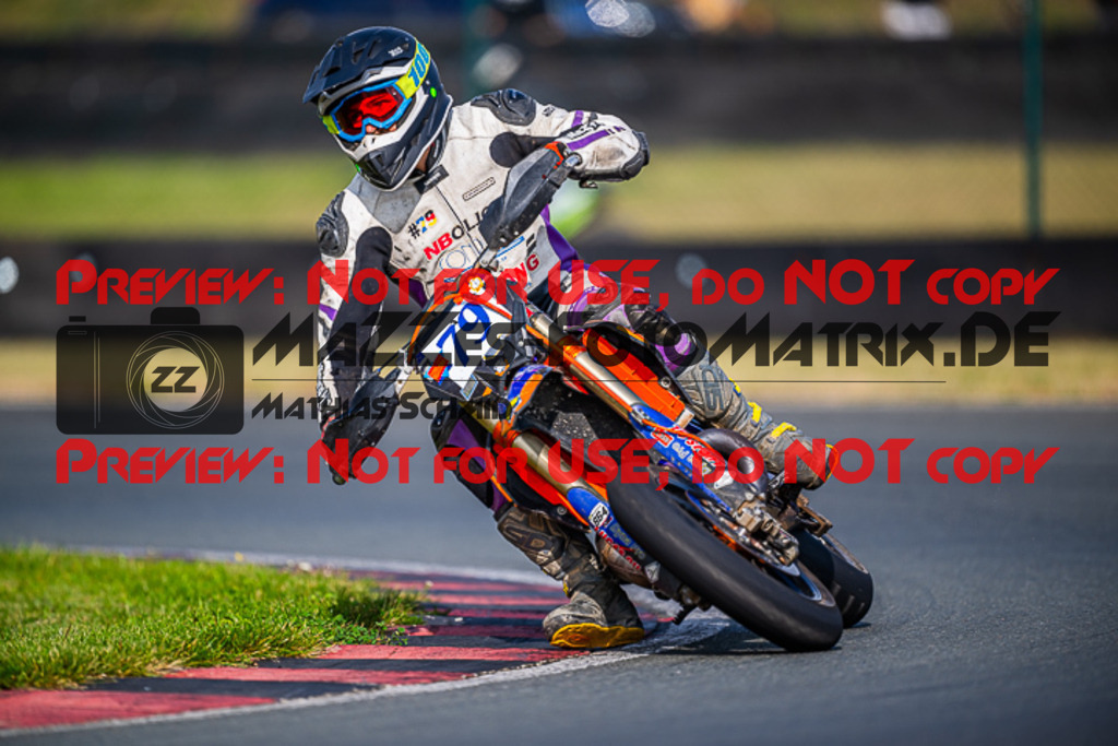 MaZZes_FotoMatrix_230930_7857 | S3