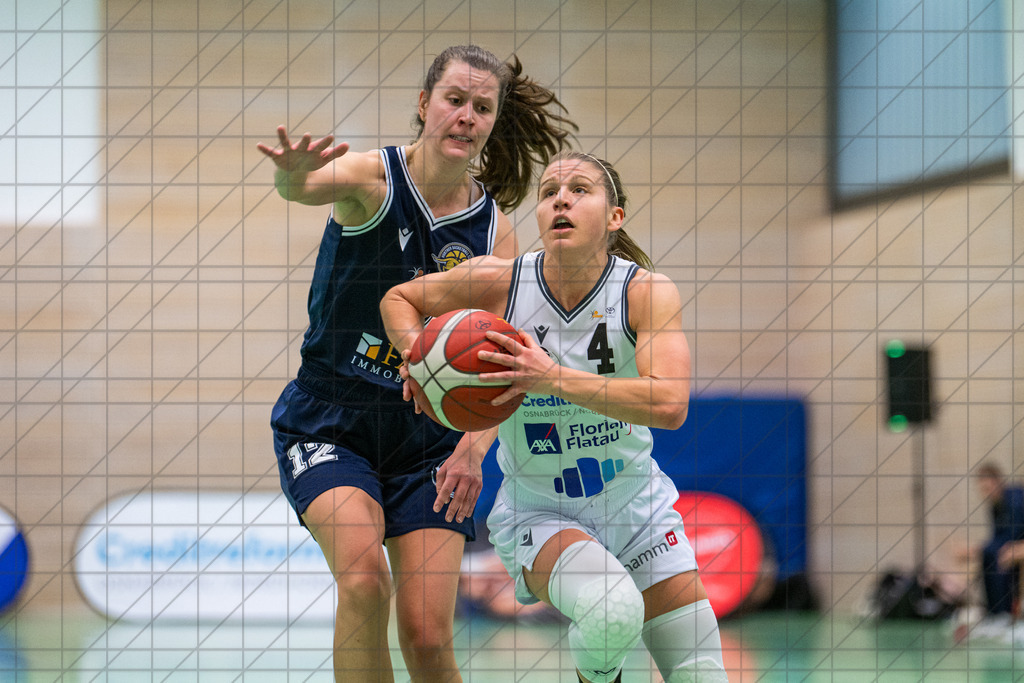 2. DBBL Nord 25/26 | Spieltag 10 | BBC Osnabrück vs. Hürther BC | //  07.12.25: 2. DBBL Nord 25/26 | Spieltag 10 | BBC Osnabrück vs. Hürther BC / Osnabrück / Deutschland  //   CREDIT:www.bullenfotos.de, Martin König, Hörner Weg 40, D-49078 Osnabrück, +4917663732967 // Nutzung und Weitergabe nur zu den vereinbarten Zwecken. Presseanfragen an Ersteller. Alle Rechte beim Ersteller. Honorierung nach MFM. - Realisiert mit Pictrs.com