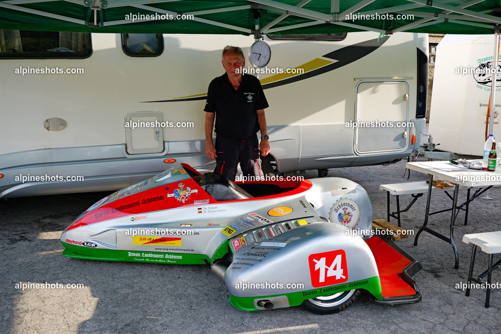 P1014677 | Erleben Sie atemberaubende, hochqualitative Fotos Ihrer Fahrt entlang der malerischen Alpenstraßen. Besuchen Sie alpineshots.com, um professionelle Aufnahmen Ihrer unvergesslichen Reise zu finden und zu kaufen - Realisiert mit Pictrs.com