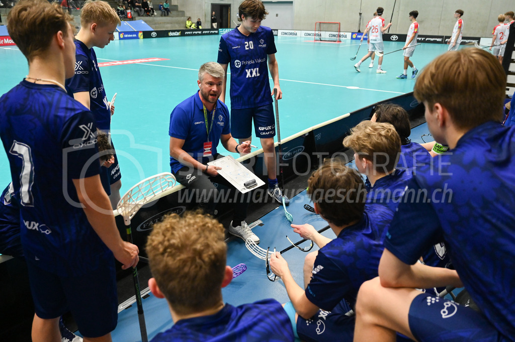 Switzerland U19 vs Finland U19 - 3. February 2024 | Switzerland U19 vs Finland U19
U19 Men International Matches in Switzerland
GoEasy Arena, Siggenthal Station
Finland head coach Jussi Huovinen during the time out.
Credit: Markus Aeschimann | <a href="https://www.markus-aeschimann.ch">Sportfotografie Markus Aeschimann</a> | <a href="https://www.instagram.com/sportfotografie.aeschimann">@sportfotografie.aeschimann</a> - Realisiert mit Pictrs.com
