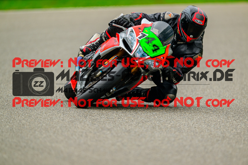 MaZZes_Fotomatrix_20241003_6007705_7563 | ROT