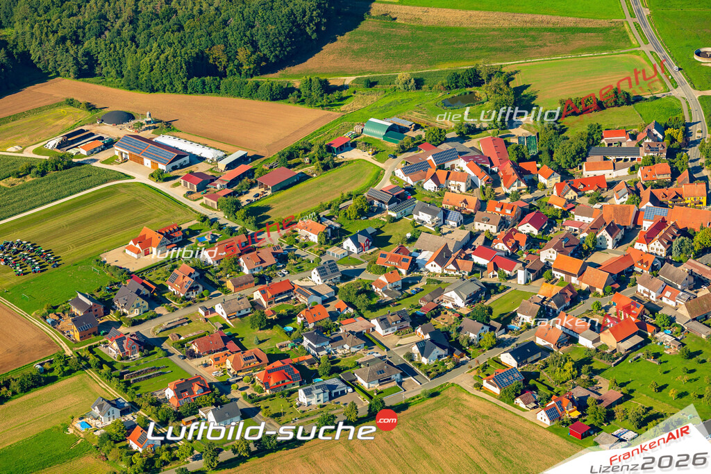 Luftaufnahme von Rothensand Hirschaid Bild- Das Luftbild wurde 2025 vom UL-Flugzeug heraus erstellt ( keine Drohne ) - Hochauflösende Luftaufnahme -Nicht vergleichbar mit Google Maps oder Satelittenbilder- Die Geschenkidee !Mit Lizenz und Bildrechte bestellbar