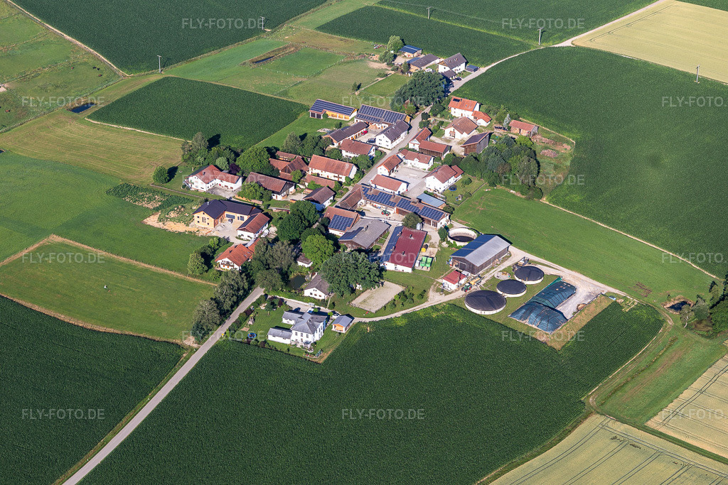 Luftbild: Schaidham im Ortsteil Haarbach in Vilsbiburg im Bundesland Bayern in Deutschland. – Foto: IMG_133028.jpg vom 03.07.2022 durch Werner Riehm/FLY-FOTO.de – Auflösung des Originals: 5472 x 3648 px – Stadt Vilsbiburg