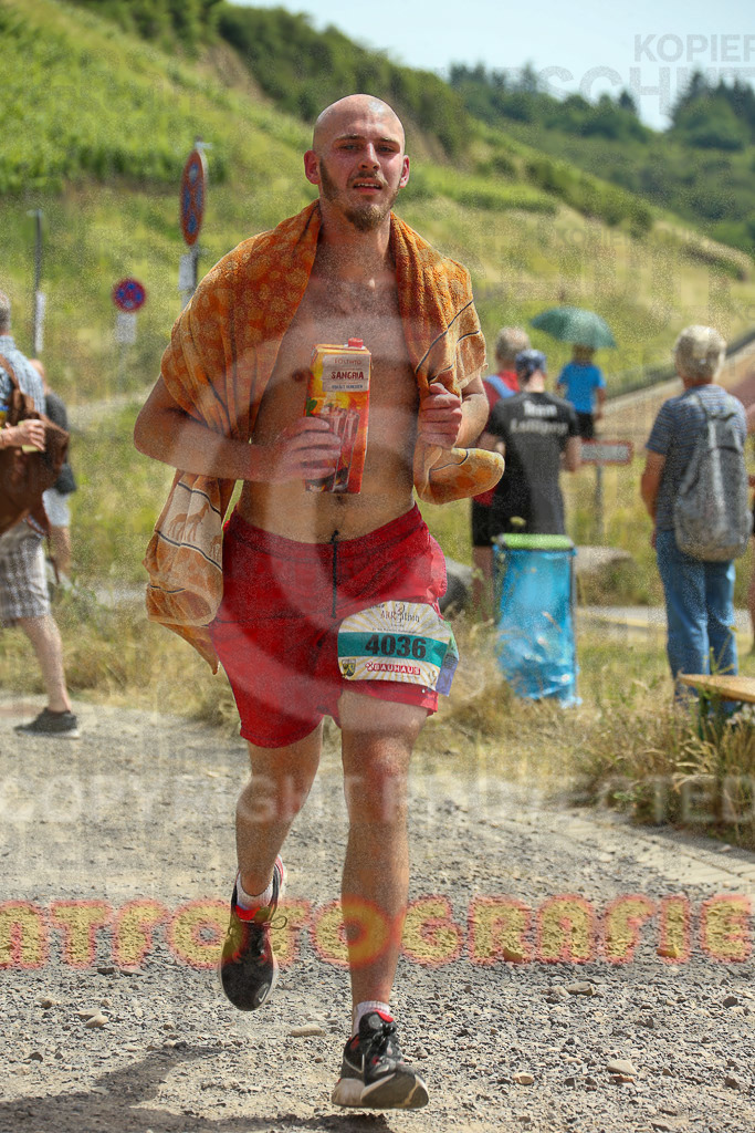 220618_1212_EX1_9714 | Sportfotografie im Rhein-Sieg Kreis, Köln, Bonn, NRW, Rheinland Pfalz, Hessen, etc. Unser Tätigkeitsfeld umfasst den Laufsport vom Volkslauf über den Marathon, Duathlon, Triathon bis zum Ultralauf wie Kölnpfad Ultra oder Schindertrail.