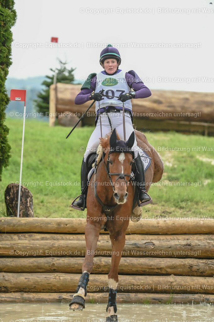 20230513_CCI2_Section2_Gelände_0156 | equistock