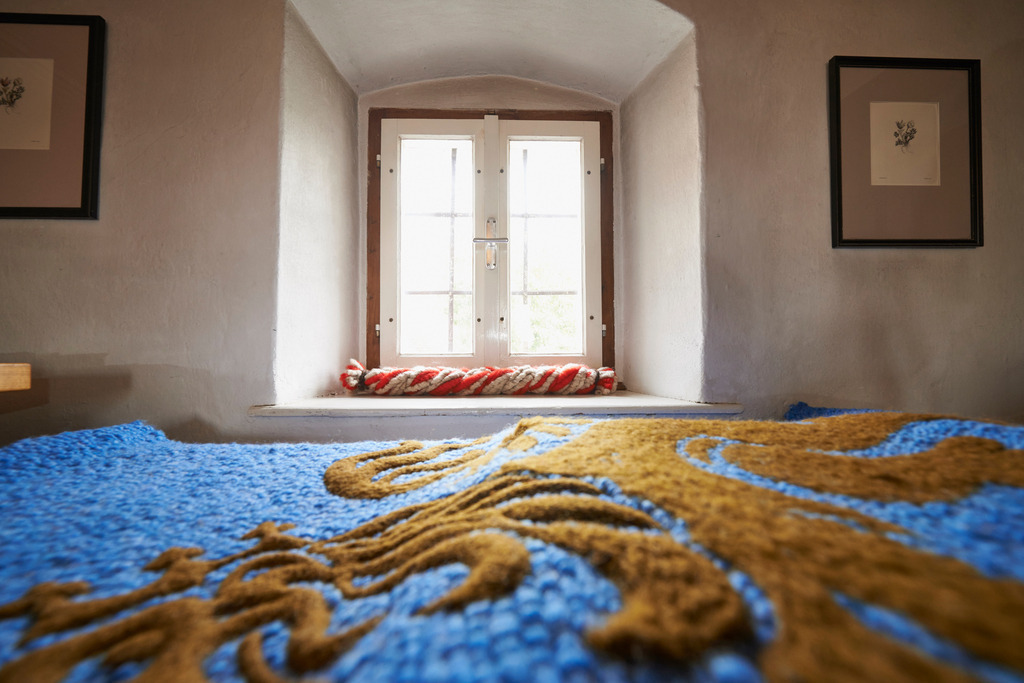 Wollschmiedn | Gars am Kamp, Austria - October 17, 2015: Wollschmiedn; handgewebte Schafwollteppiche von Barbara Schmidt. - Realisiert mit Pictrs.com