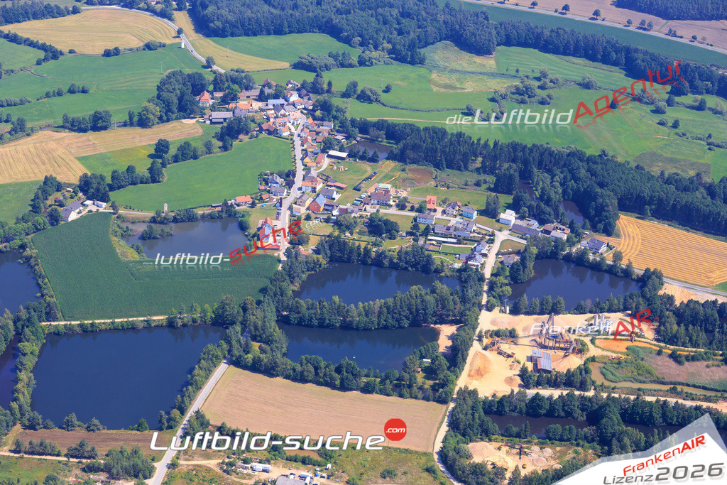 Die Luftaufnahme Troschelhammer - Pressath wurde vom UL-Flugzeug (keine Drohne) aus fotografiert.Hohe Druck- Auflösung-die Geschenkidee!