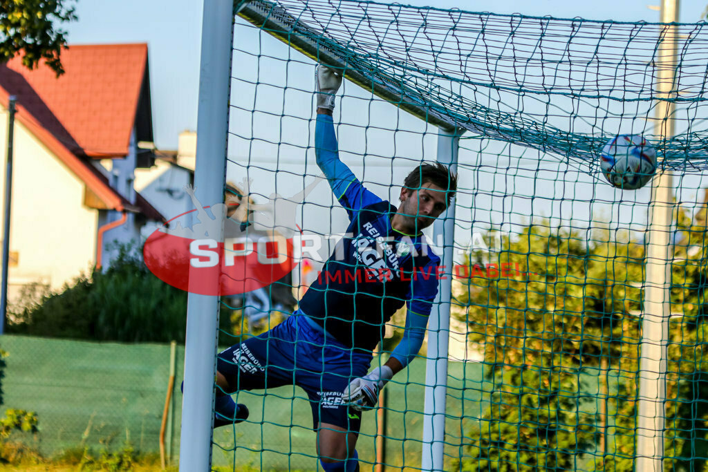 SV Donau - FC Lendorf 0-0, Kärntner Liga 3. Runde | Thomas Pök (FC Lendorf #1) SV Donau - FC Lendorf 0-0 am 12.08.2023 in Klagenfurt
(Sportplatz SV Donau), Austria, (Photo by Ernst Krawagner sport-fan.at) - Realisiert mit Pictrs.com