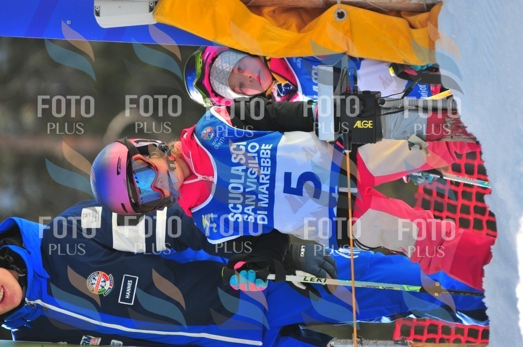 B9895 | holidayphoto