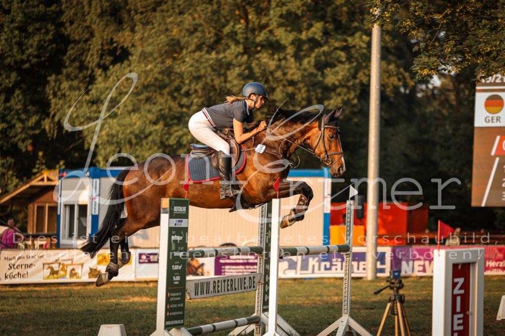 24.FrSpL00194 | Leoni Ertmer Photography - Realisiert mit Pictrs.com