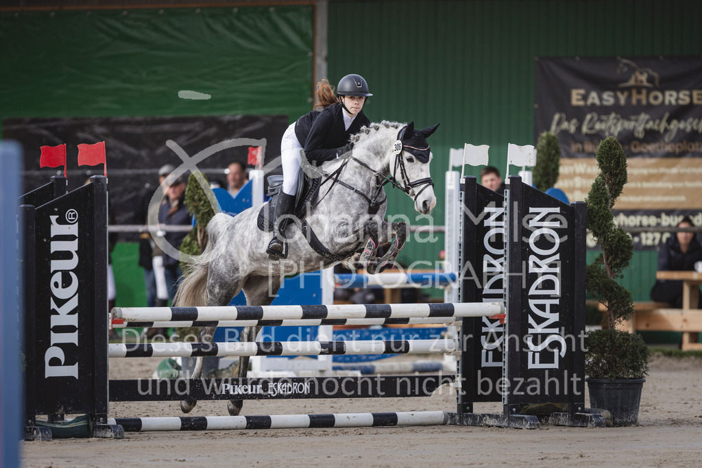 240330_Fruehlingsfest_Stil-A1_U30-304 | Deine schönsten Turniermomente als professionelle Fotos! Entdecke hochwertige Pferdesport-Fotografie im Online-Shop. Jetzt Fotos finden & bestellen!