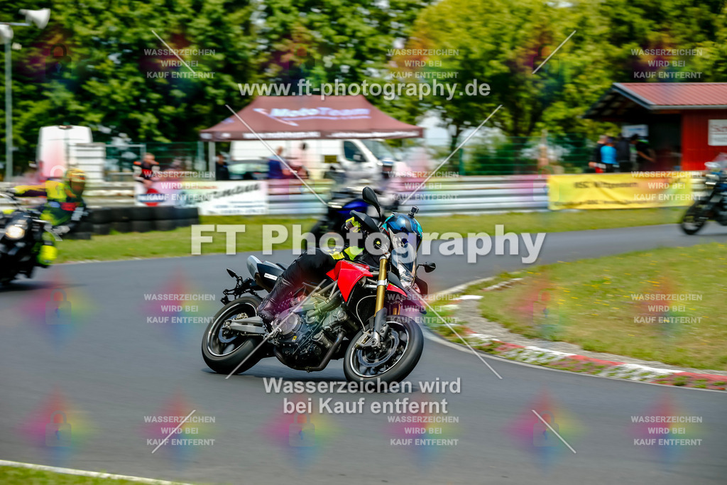 VBK-4912 | Hier findet Ihr Bilder von Touristenfahrten auf der Nürburgring Nordschleife oder von anderen Veranstaltungen die ich besucht habe. Viel Spass beim Durch Schauen 