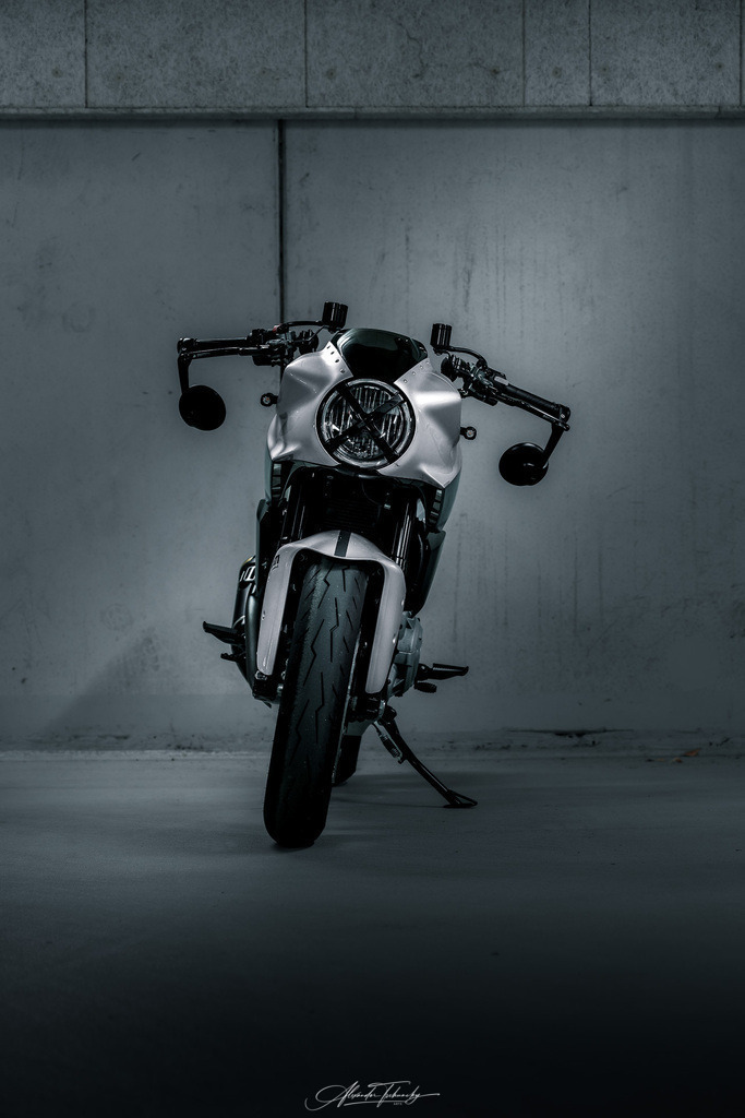 Ducati Scramber Formula 73 | Entdecken Sie die faszinierende Welt von Alexander Tschuncky Arts: Kreative Fotografie, atemberaubende Automobilkunst und hochwertiger Bilderdruck. Lassen Sie sich inspirieren! - Realisiert mit Pictrs.com