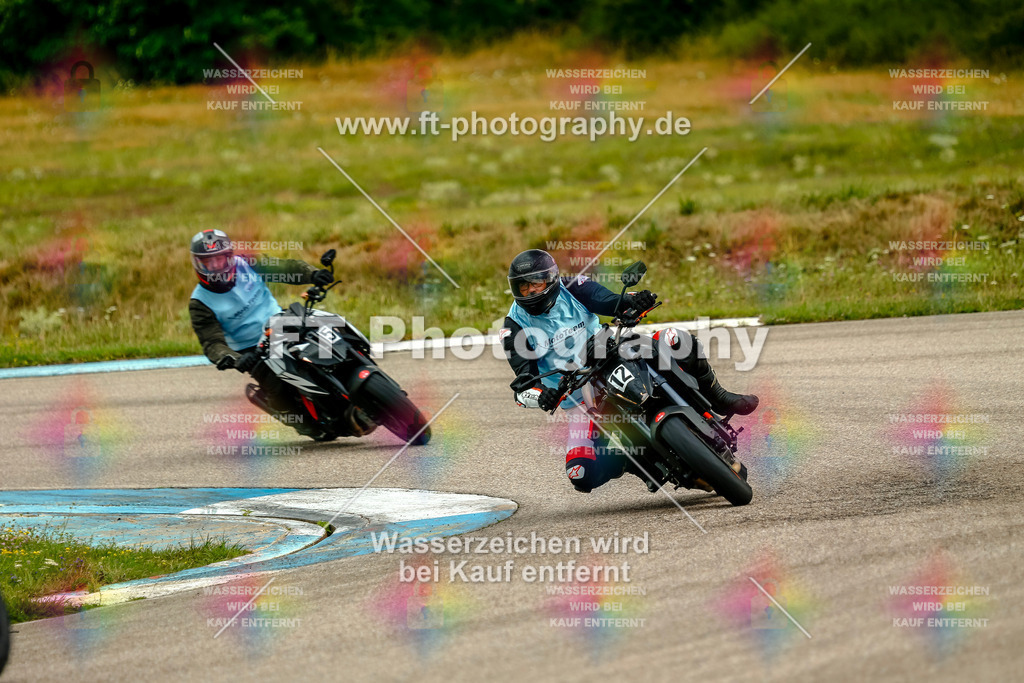 Chambley Juli-3183 | Hier findet Ihr Bilder von Touristenfahrten auf der Nürburgring Nordschleife oder von anderen Veranstaltungen die ich besucht habe. Viel Spass beim Durch Schauen 