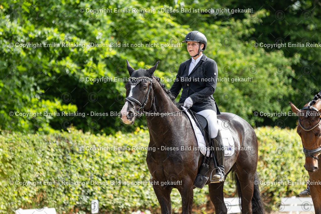 CL5A5516 | Emilia Reinking Fotografie - Realisiert mit Pictrs.com