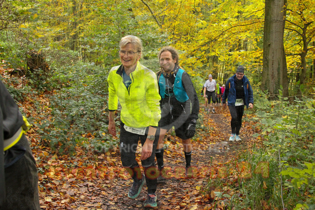 251026_1309_EV4_6582 | Sportfotografie im Rhein-Sieg Kreis, Köln, Bonn, NRW, Rheinland Pfalz, Hessen, etc. Unser Tätigkeitsfeld umfasst den Laufsport vom Volkslauf über den Marathon, Duathlon, Triathon bis zum Ultralauf wie Kölnpfad Ultra oder Schindertrail.