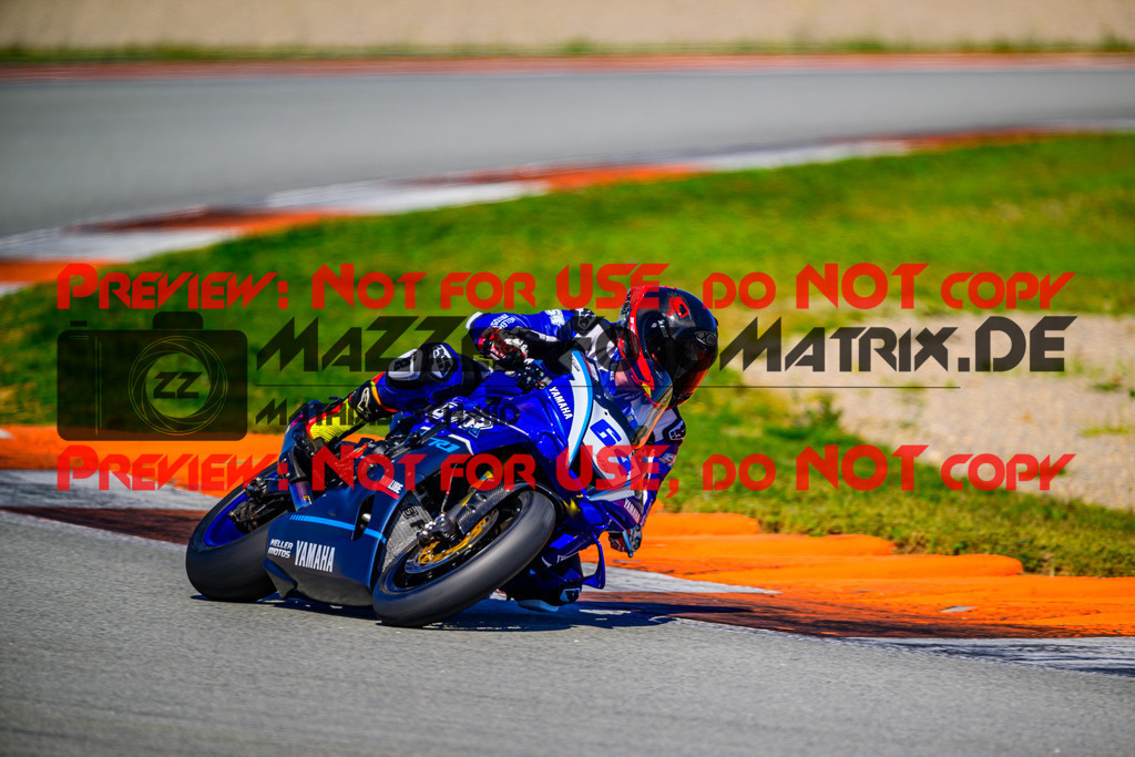 MaZZes_Fotomatrix_20260327_6007705_7481-2 | GELB