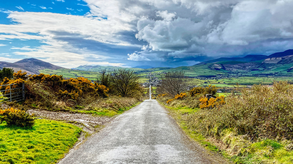 Street in Dingle Peninsula | www-pimpup-me - Realisiert mit Pictrs.com