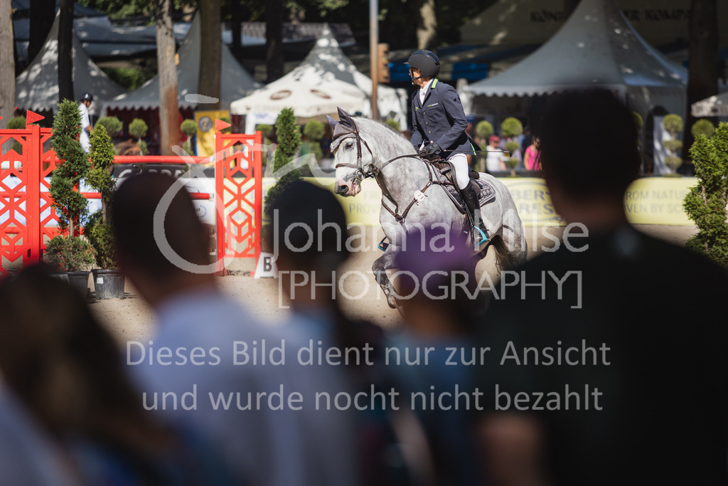 230910_OWLCh_GroßerPreis-612 | Deine schönsten Turniermomente als professionelle Fotos! Entdecke hochwertige Pferdesport-Fotografie im Online-Shop. Jetzt Fotos finden & bestellen!