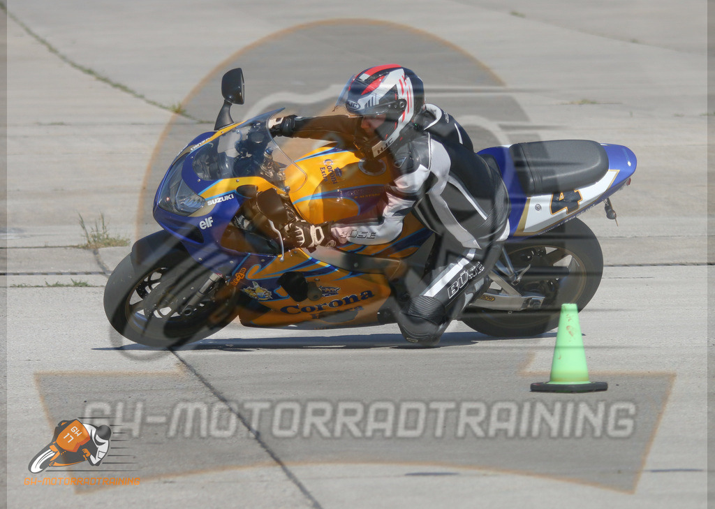 IMG_9993 | gh-motorradtraining-foto.de - Realisiert mit Pictrs.com