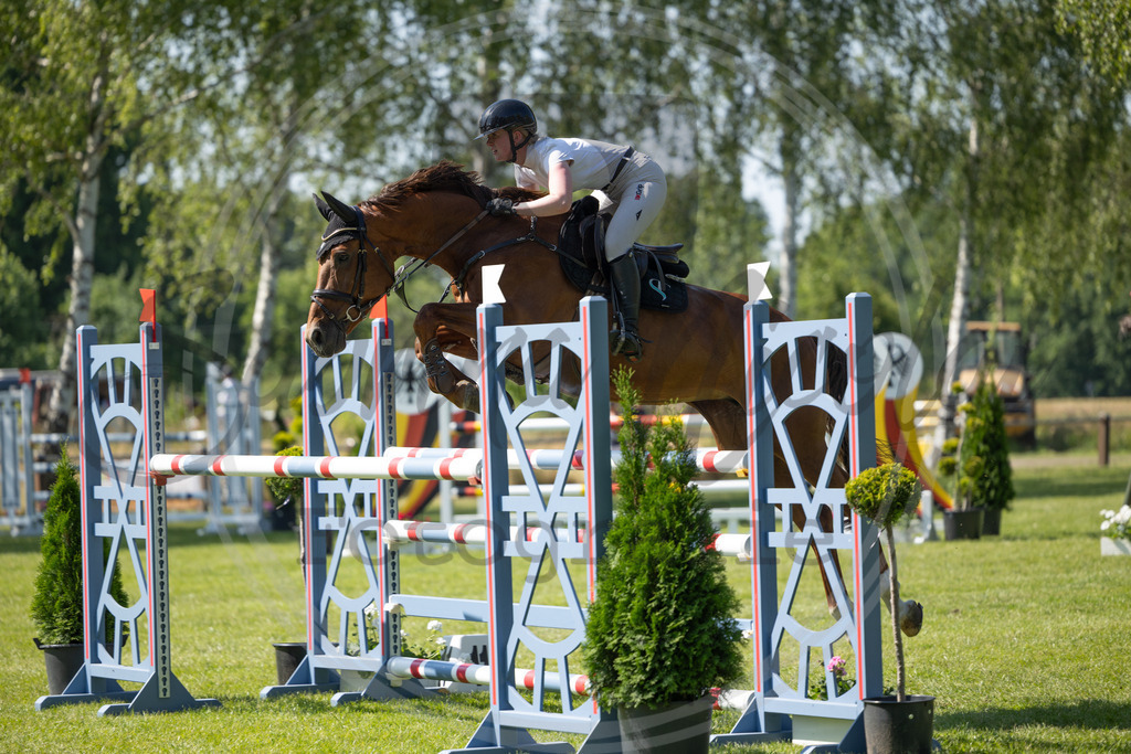 994A3071 | sabrinanicolaifotografie - Realisiert mit Pictrs.com