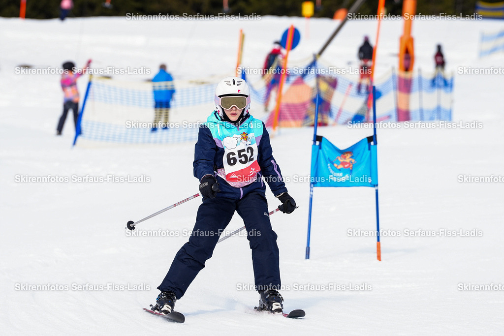 SRF_19.12.2025 0260 | SRF_19.12.2025 0260 - Realisiert mit Pictrs.com