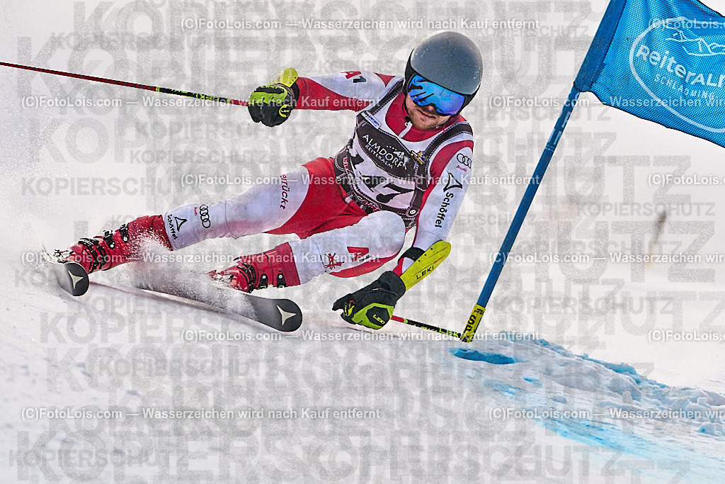 _ALP3033_MASTERS-WM_Reiteralm_A-GS_Riesenhuber Florian | FISWORLD CHAMPIONSHIPSMASTERS ALPINE SKIING, 23. – 28. MÄRZ 2026 - REITERALM | STMK | AUT.   Veranstaltet vom Masters-Referat des Deutschen Skiverbandes (DSV). Durchführende Organisation: WSV Pichl-Reiteralm, unterstütutzt von den Bergbahnen REITERALM bei Schladming und SKI AUSTRIA.                            Disziplinen:  Super-G, GiantSlalom, Slalom.                                                 Kategorien:  A (Herrn 30-59 Jahre), B (Herrn ab 60 Jahre), C (Damen 30-59 Jahre), D (Damen ab 60 Jahre).                Rennstrecken:   Gasselhöhe und Muldenliftpiste auf der Reiteralm.
