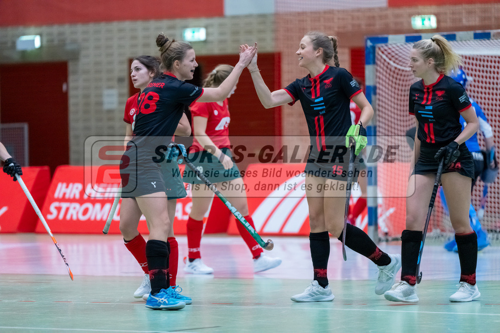 HK_20241214_100157 | 2. Bundesliga Halle Damen Crefelder HTC - DSD Düsseldorf am 14.12.2024 Halle Glockenpitz, Krefeld ,