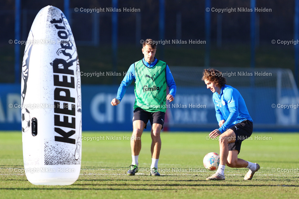 NH_HolsteinKiel_Training_04032026 | #22 Stefan Schwab (Holstein Kiel)Fußball I Herren I Training I Saison 2025-2026 I Holstein Kiel I 04.03.2026 I Citti-Fußballpark