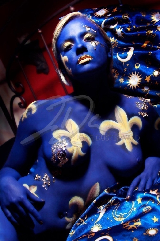 Bodypainting-VERSAILLES_1961 | #004 | Modell: Skadi | Foto: Tschiponnique Skupin - Realisiert mit Pictrs.com